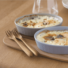 Load image into Gallery viewer, Meister Hand Herringbone Baking Dish - 마이스터 핸드 베이킹 접시