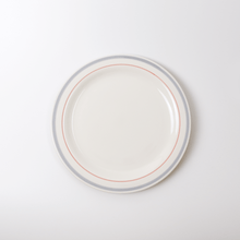 Load image into Gallery viewer, Kanesuzu Fog Plate - 카네수즈 포그 접시