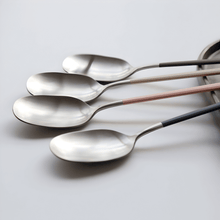 Load image into Gallery viewer, Dalkom Spoon, Chopstick & Rest Set - 달콤 수저와 수저받침 세트