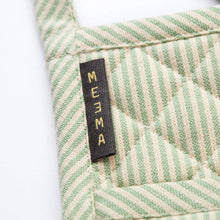 Load image into Gallery viewer, Meema Kitchen Quilted Pot Holders (Set of 2) - 미마 냄비장갑