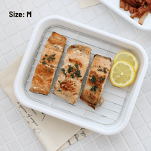 Load image into Gallery viewer, White Enamelware Tray and Oil Drain Rack - 아카시아 법랑밧드와 밧드망