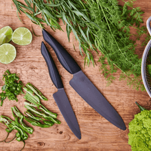 Load image into Gallery viewer, Kyocera Revolution Chef&#39;s Innovation Black Knife Set - 교세라 블랙 도자기 칼 세트
