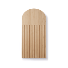 Load image into Gallery viewer, Bambu Arch Bread Board - 밤부 브레드 보드
