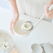 Load image into Gallery viewer, Sillymann Platinum Silicone Harmony PLUS Ladle - 실리만 프리미엄 실리콘 국자 (플러스 사이즈)
