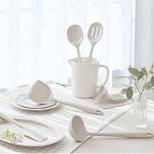 Load image into Gallery viewer, Sillymann Platinum Silicone Harmony PLUS Cooking Spoon - 실리만 프리미엄 실리콘 요리 스푼 (플러스 사이즈)
