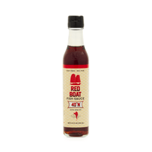 Load image into Gallery viewer, Red Boat Fish Sauce 40°N - 레드보트 멸치액젓
